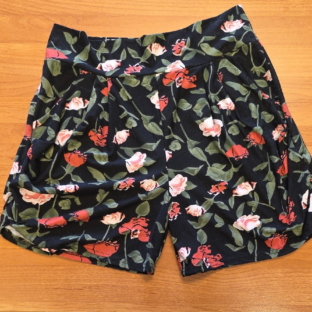 Floral Women's Shorts